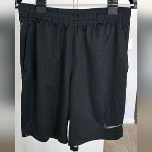 Nike men's shorts - small